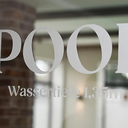 Binnendiek Haus 4 2 בוסום