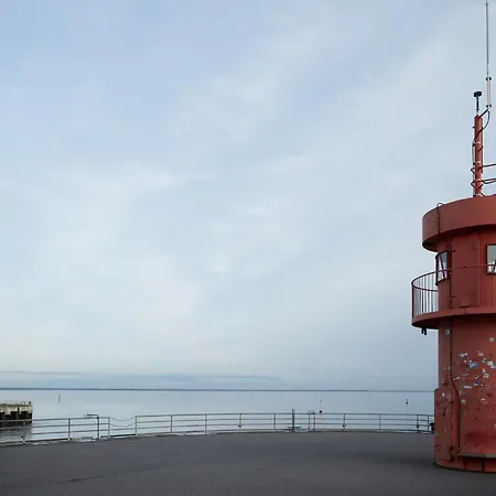 Binnendiek Haus 4 2 *