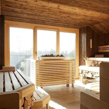 Binnendiek Haus 4 2 בוסום