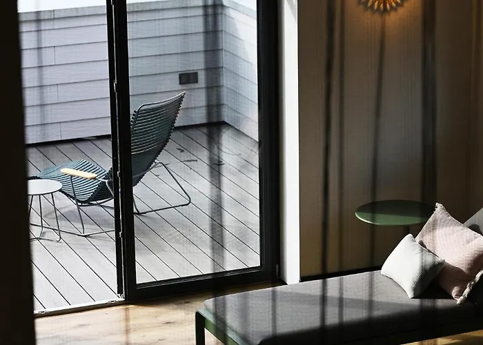 Binnendiek Haus 4 2 *